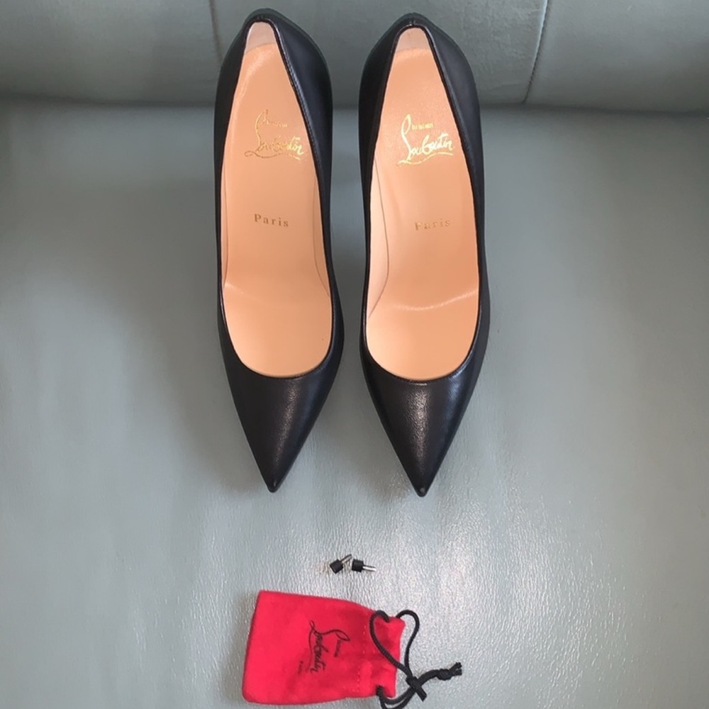 Christian Louboutin Kate 100…Size 37.5